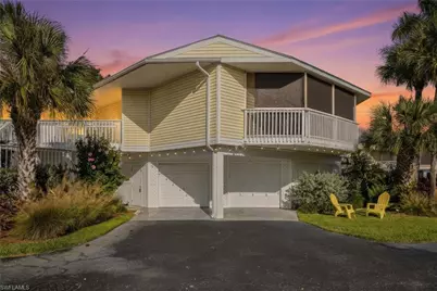 950 Moody Rd #111, North Fort Myers, FL 33903 - Photo 1