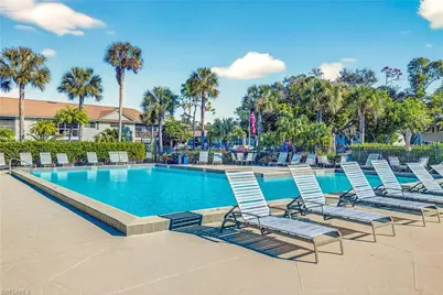 8081 S Woods Cir #8, Fort Myers, FL 33919 - Photo 1