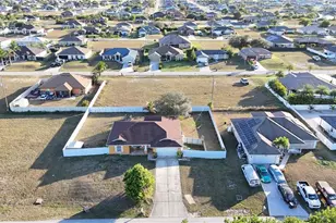 522 NW 21st Terrace, Cape Coral, FL 33993 - Photo 1
