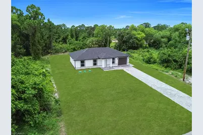 206 Pembroke St, Lehigh Acres, FL 33974 - Photo 1