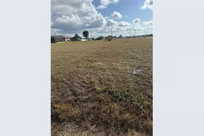 2106 NE 17th Ter, Cape Coral, FL 33909 - Photo 1