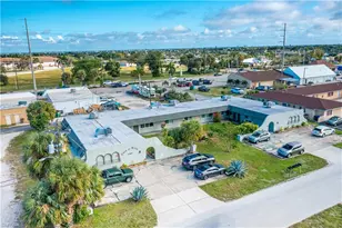 2927 SE 15th Pl, Cape Coral, FL 33904 - Photo 1