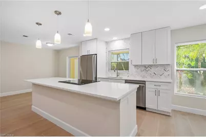 8256 Charter Club Cir #5, Fort Myers, FL 33919 - Photo 1