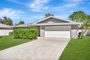 793 Sunset Vista Dr, Fort Myers, FL 33919 - Photo 1