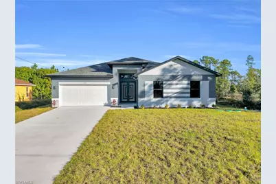 947 Gable St, Lehigh Acres, FL 33974 - Photo 1