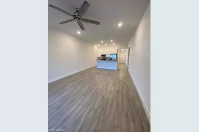 121 SE 13th St, Cape Coral, FL 33990 - Photo 1