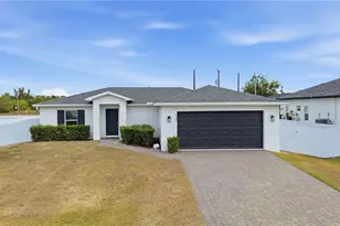 2805 NE 7th Ave, Cape Coral, FL 33909 - Photo 1