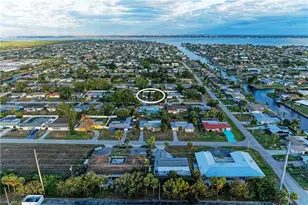 2709 SE 17th Ave, Cape Coral, FL 33904 - Photo 1