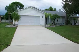 1040 SE 4th St, Cape Coral, FL 33990 - Photo 1