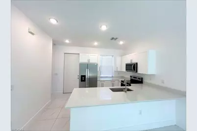672 Chemstrand St E, Lehigh Acres, FL 33974 - Photo 1