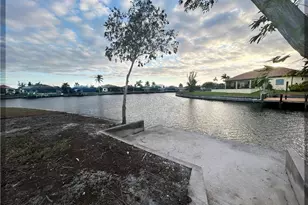 402 NW 34th Pl, Cape Coral, FL 33993 - Photo 1