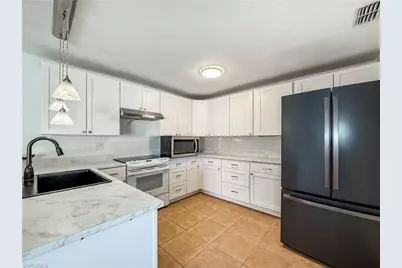 6302 Royal Woods Dr, Fort Myers, FL 33908 - Photo 1