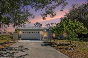6100 Briarcliff Rd, Fort Myers, FL 33912 - Photo 1