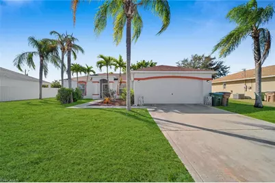 152 SE 19th Ln, Cape Coral, FL 33990 - Photo 1