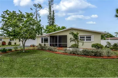 2255 Gorham Ave, Fort Myers, FL 33907 - Photo 1