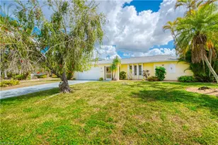 318 SE 33rd Terrace, Cape Coral, FL 33904 - Photo 1