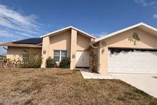 101 SE 43rd Ln, Cape Coral, FL 33904 - Photo 1