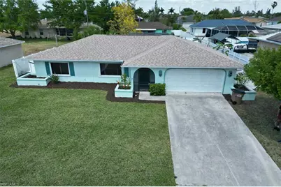 321 Trafalgar Pkwy, Cape Coral, FL 33991 - Photo 1