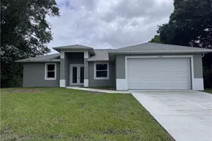 915 Marconi Loop, Labelle, FL 33935 - Photo 1