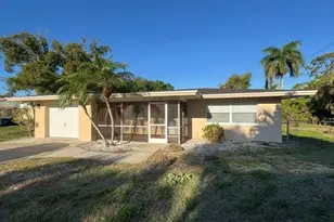 112 Crescent Lake Dr, North Fort Myers, FL 33917 - Photo 1