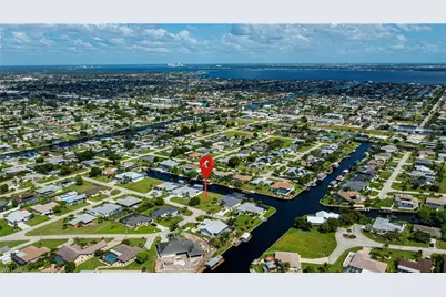 3725 SE 13th Ave, Cape Coral, FL 33904 - Photo 1