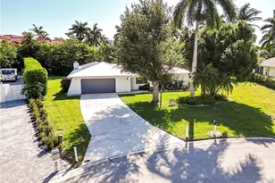 14958 Bonaire Cir, Fort Myers, FL 33908 - Photo 1
