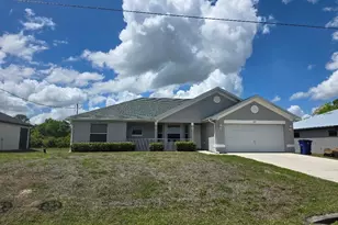 6135 Higgins Ave, Fort Myers, FL 33905 - Photo 1