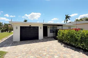 14713 Kimberly Ln, Fort Myers, FL 33908 - Photo 1