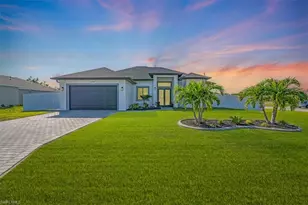116 SE 5th Pl, Cape Coral, FL 33990 - Photo 1