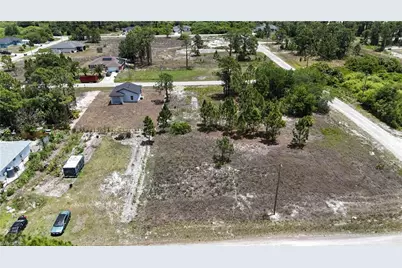 651 Crossarm Ave S, Lehigh Acres, FL 33974 - Photo 1