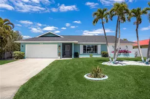 425 SW 43rd Ln, Cape Coral, FL 33914 - Photo 1