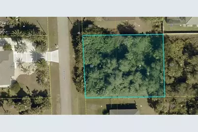 508 Hibiscus Ave, Lehigh Acres, FL 33972 - Photo 1