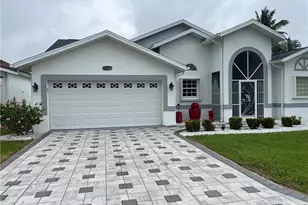 17550 Fan Palm Ct, North Fort Myers, FL 33917 - Photo 1