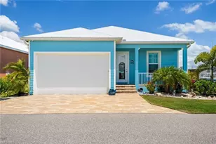 3026 Trawler Ln, Saint James City, FL 33956 - Photo 1
