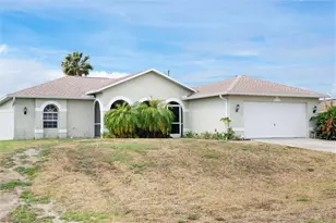 1100 NE 15th St, Cape Coral, FL 33909 - Photo 1