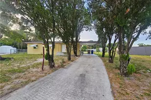 423 Morgan Cir S, Lehigh Acres, FL 33936 - Photo 1