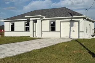 731 Ferndale Ave S, Lehigh Acres, FL 33974 - Photo 1