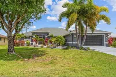 203 SE 14th Ct, Cape Coral, FL 33990 - Photo 1