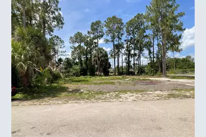 3011 33rd St SW, Lehigh Acres, FL 33976 - Photo 1