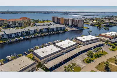 4229 SE 19th Pl #1D, Cape Coral, FL 33904 - Photo 1
