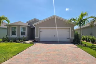 3153 Cozumel Ct, Cape Coral, FL 33909 - Photo 1