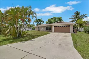 621 SW 29th Terrace, Cape Coral, FL 33914 - Photo 1