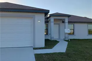 934 Marilyn Ave S, Lehigh Acres, FL 33974 - Photo 1