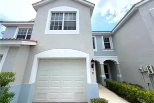 8311 Village Edge Cir, Fort Myers, FL 33919 - Photo 1
