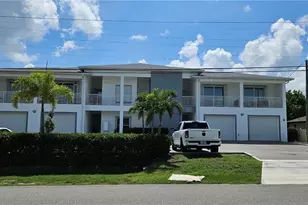4425 SW Santa Barbara Pl, Cape Coral, FL 33914 - Photo 1