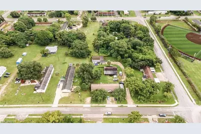 102 3rd St, Fort Myers, FL 33907 - Photo 1