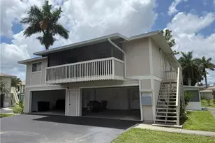 3338 Ottawa Cir, Fort Myers, FL 33907 - Photo 1