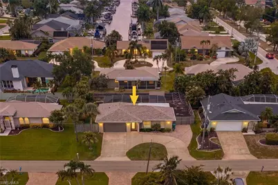 805 SW 52nd St, Cape Coral, FL 33914 - Photo 1