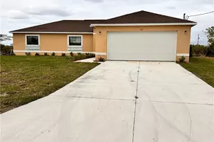601 NE 11th Terrace, Cape Coral, FL 33909 - Photo 1