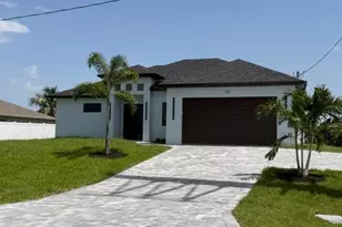 329 Kismet Pkwy W, Cape Coral, FL 33993 - Photo 1